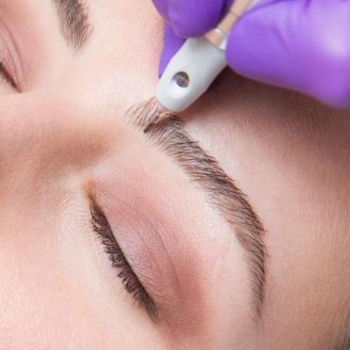 Mary Ritcherson | Naturalines Hairstroke Brows